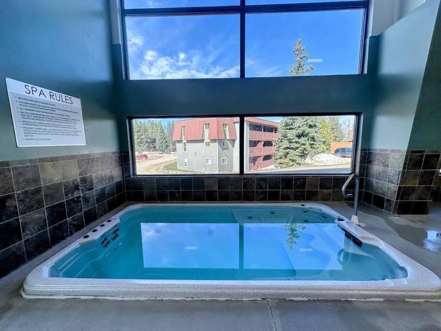 Winter Haus, Winter Park 2 Bedrooms Corner Unit W Outdoor Patio Walking Distance To The Center Of Town Exterior photo