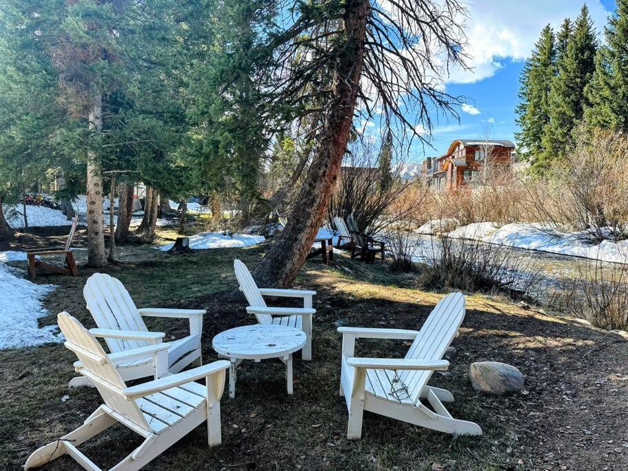 Winter Haus, Winter Park 2 Bedrooms Corner Unit W Outdoor Patio Walking Distance To The Center Of Town Exterior photo